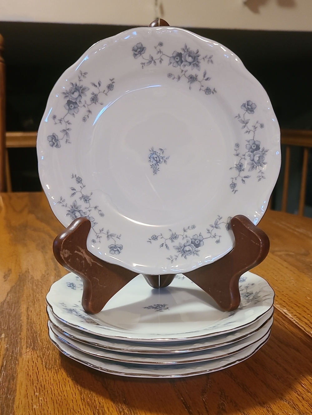 Haviland Classic White Bread/Dessert Plates with Blue Floral Pattern - Set of 5